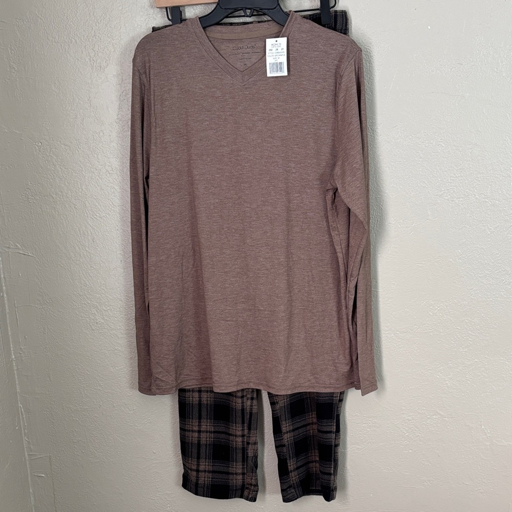 Cuddl Duds 2-piece Pajama Set Men’s Medium VNeck Mocha Brown Plaid Fleece